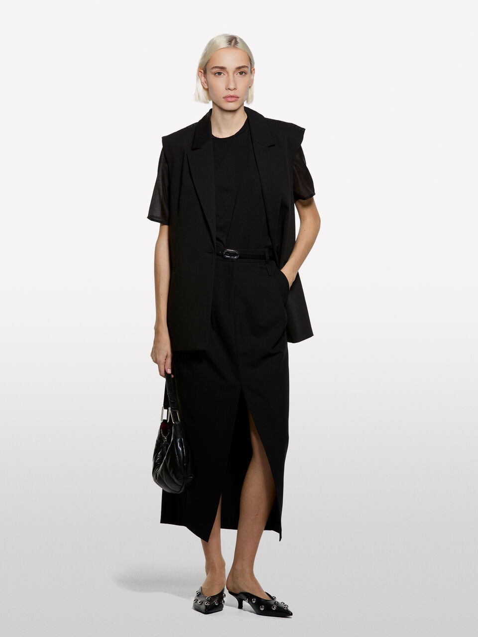 SWEATER &Gamma;&upsilon;&nu;&alpha;&iota;&kappa;&epsilon;ί&alpha; image number null