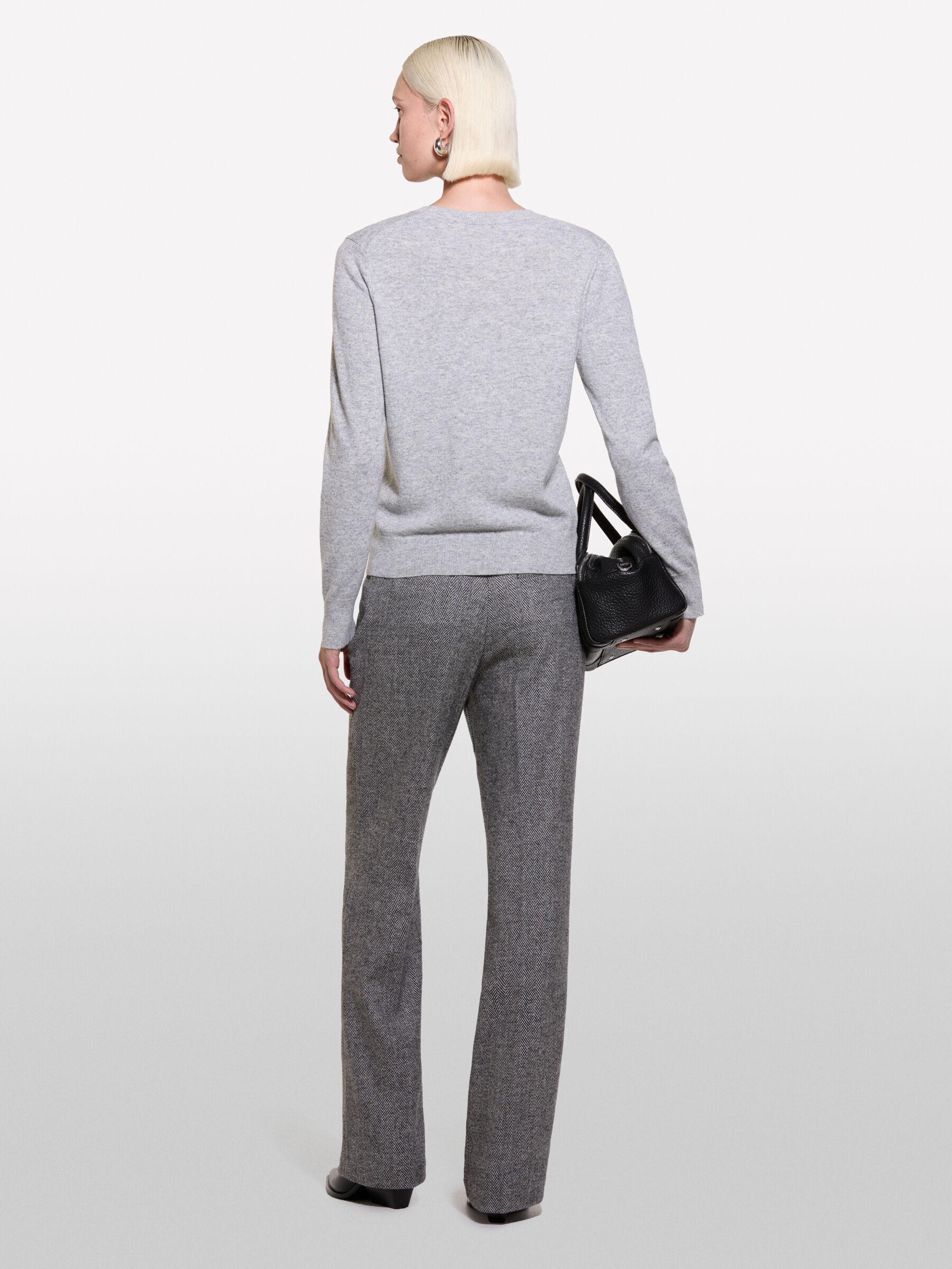 SWEATER L/S &Gamma;&upsilon;&nu;&alpha;&iota;&kappa;&epsilon;ί&alpha; image number null