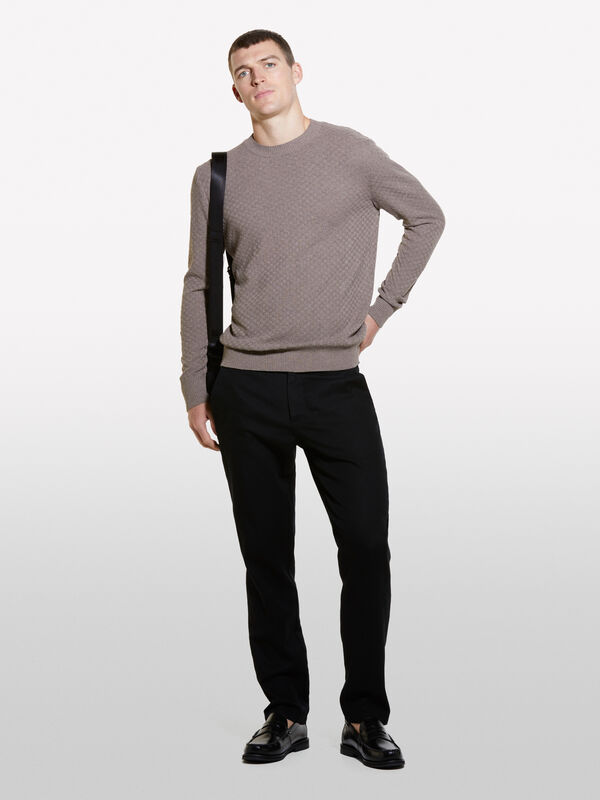 Μπλούζα καφέ με λαιμόκοψη - μπλούζες με λαιμόκοψη ανδρικές | Sisley