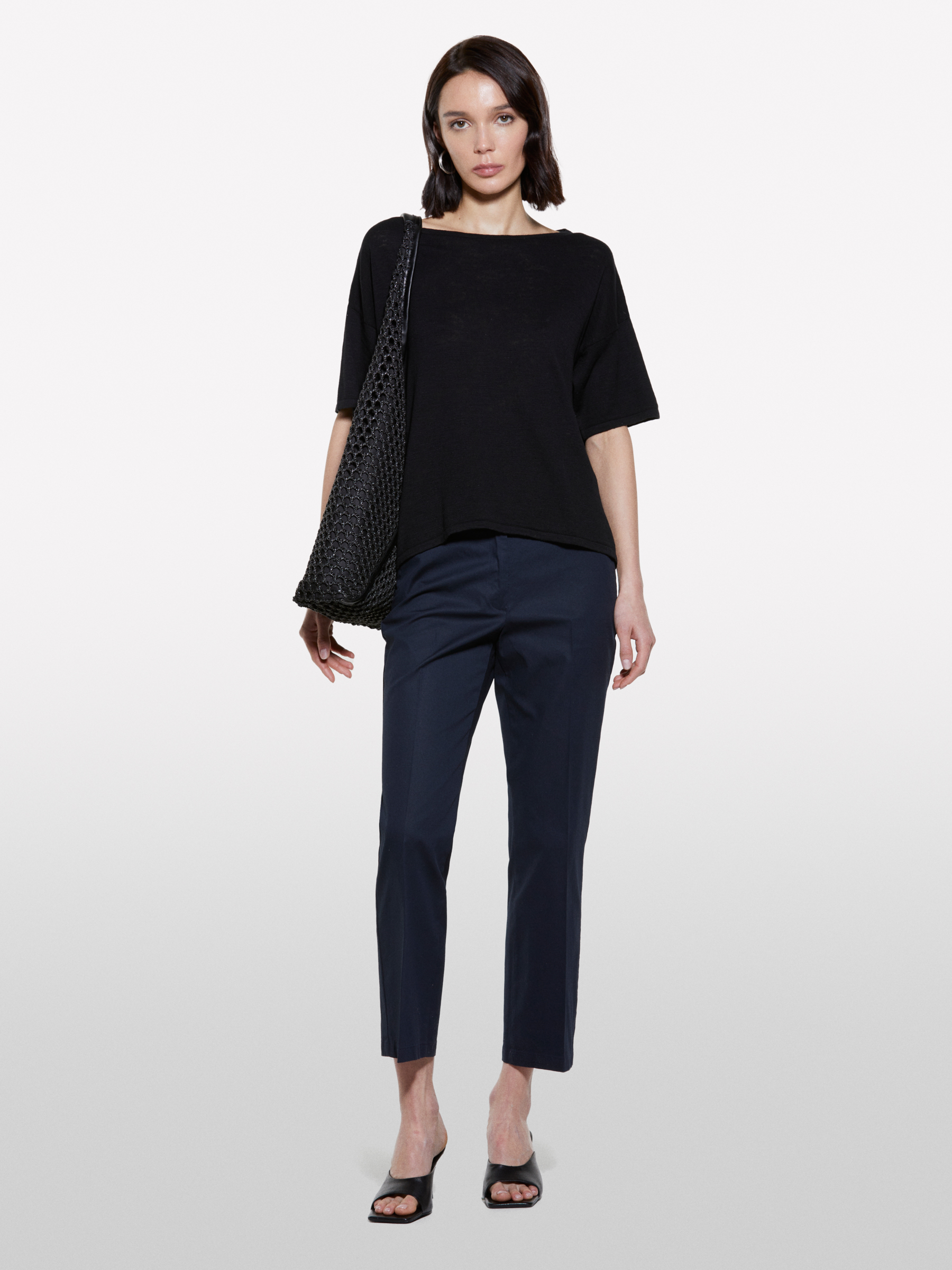 Sisley - Schwarzes Over-fit-strick-t-shirt, Frau, Schwarz, Größe: M